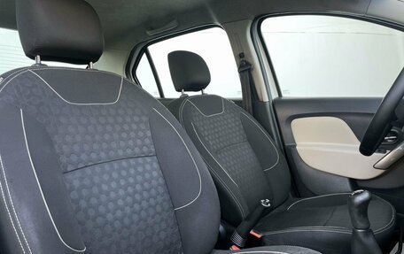 Renault Logan II, 2015 год, 618 000 рублей, 25 фотография