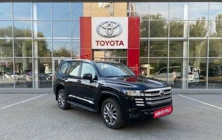Toyota Land Cruiser, 2023 год, 12 650 000 рублей, 3 фотография