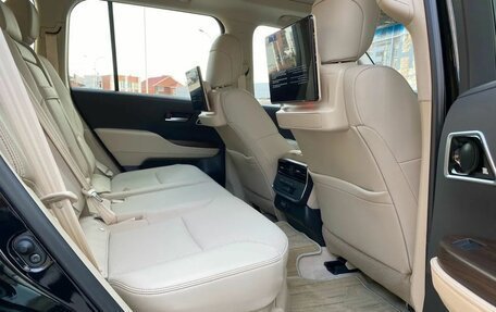 Toyota Land Cruiser, 2023 год, 12 650 000 рублей, 14 фотография