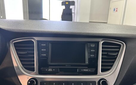 Hyundai Solaris II рестайлинг, 2019 год, 1 450 000 рублей, 10 фотография
