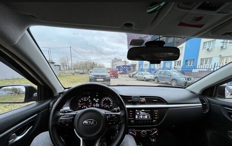 KIA Rio IV, 2018 год, 1 350 000 рублей, 9 фотография