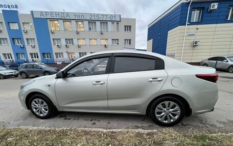 KIA Rio IV, 2018 год, 1 350 000 рублей, 8 фотография