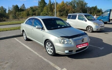 Toyota Avensis III рестайлинг, 2005 год, 890 000 рублей, 2 фотография