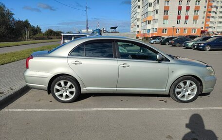Toyota Avensis III рестайлинг, 2005 год, 890 000 рублей, 6 фотография