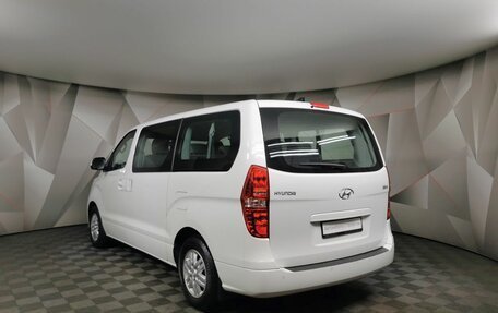 Hyundai H-1 II рестайлинг, 2019 год, 2 945 000 рублей, 4 фотография