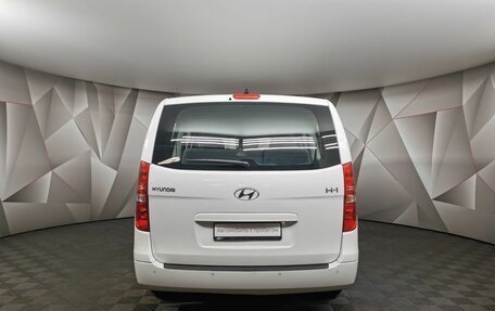 Hyundai H-1 II рестайлинг, 2019 год, 2 945 000 рублей, 8 фотография