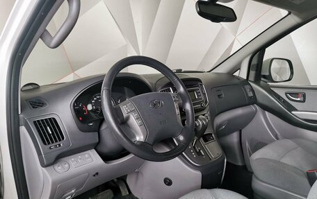 Hyundai H-1 II рестайлинг, 2019 год, 2 945 000 рублей, 14 фотография