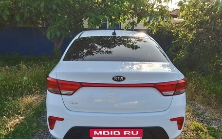 KIA Rio IV, 2017 год, 1 495 000 рублей, 2 фотография