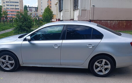 Volkswagen Jetta VI, 2012 год, 830 000 рублей, 3 фотография