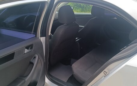 Volkswagen Jetta VI, 2012 год, 830 000 рублей, 7 фотография