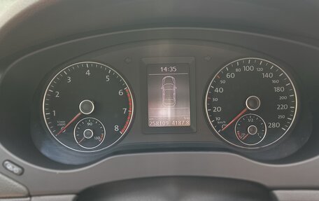 Volkswagen Jetta VI, 2012 год, 830 000 рублей, 14 фотография