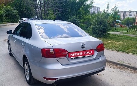 Volkswagen Jetta VI, 2012 год, 830 000 рублей, 8 фотография