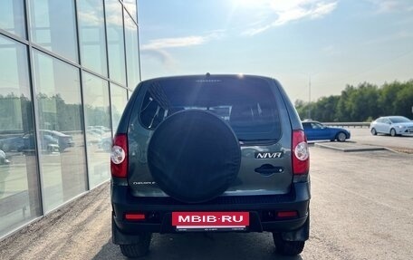 Chevrolet Niva I рестайлинг, 2017 год, 761 000 рублей, 6 фотография