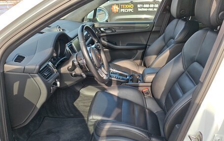Porsche Macan I рестайлинг, 2015 год, 4 500 000 рублей, 13 фотография