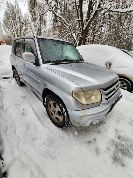 Mitsubishi Pajero iO, 2004 год, 460 000 рублей, 5 фотография