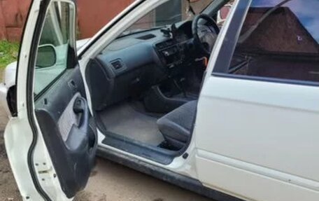 Honda Civic Ferio III, 2000 год, 210 000 рублей, 2 фотография
