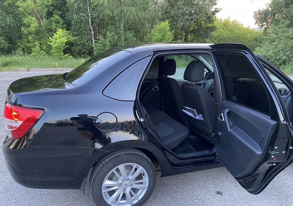 ВАЗ (LADA) Granta, 2024 год, 1 100 000 рублей, 8 фотография