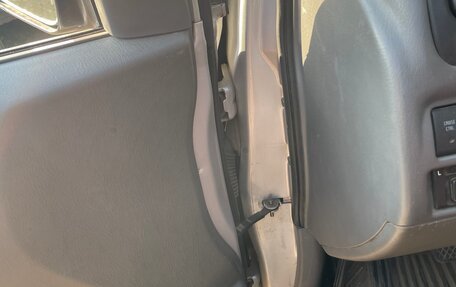 Chevrolet Tracker II, 2000 год, 410 000 рублей, 15 фотография