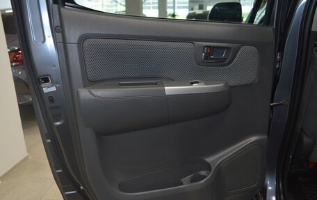 Toyota Hilux VII, 2012 год, 1 899 000 рублей, 25 фотография