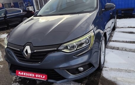 Renault Megane IV, 2018 год, 1 230 000 рублей, 2 фотография
