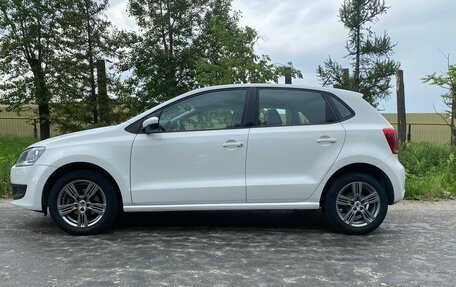 Volkswagen Polo VI (EU Market), 2013 год, 730 000 рублей, 1 фотография
