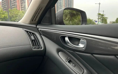 Infiniti Q50 I рестайлинг, 2021 год, 2 000 000 рублей, 27 фотография