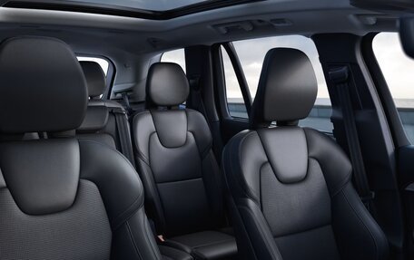 Volvo XC90 II рестайлинг, 2024 год, 8 800 000 рублей, 15 фотография