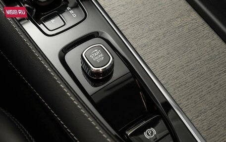 Volvo XC90 II рестайлинг, 2024 год, 8 800 000 рублей, 26 фотография