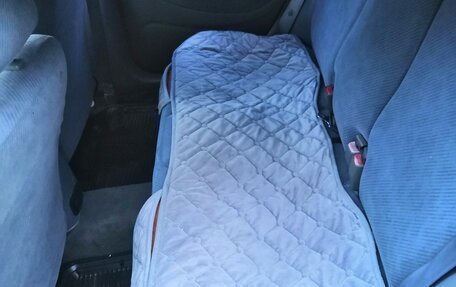 Hyundai Lantra II, 2000 год, 270 000 рублей, 8 фотография