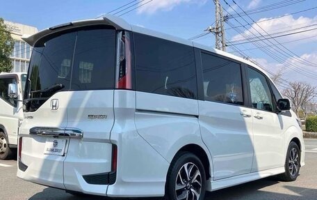 Honda Stepwgn IV, 2021 год, 1 800 855 рублей, 5 фотография