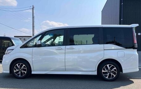 Honda Stepwgn IV, 2021 год, 1 800 855 рублей, 8 фотография