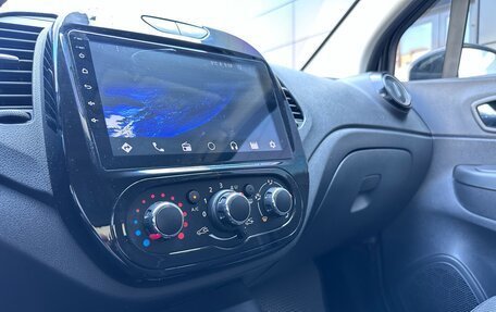 Renault Kaptur I рестайлинг, 2018 год, 1 040 000 рублей, 17 фотография