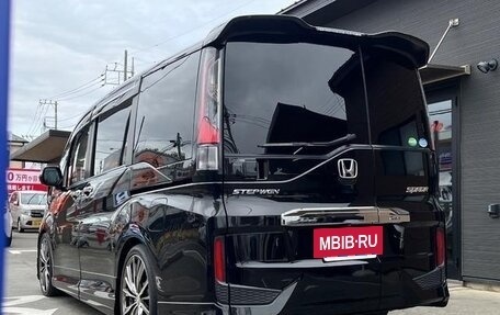 Honda Stepwgn IV, 2017 год, 1 600 855 рублей, 6 фотография