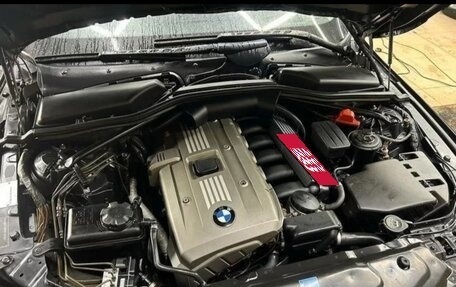 BMW 5 серия, 2006 год, 950 000 рублей, 1 фотография