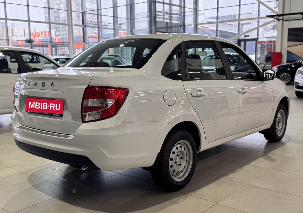 ВАЗ (LADA) Granta, 2025 год, 1 000 000 рублей, 5 фотография