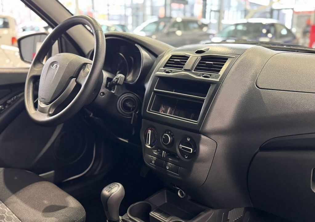 ВАЗ (LADA) Granta, 2025 год, 1 000 000 рублей, 13 фотография