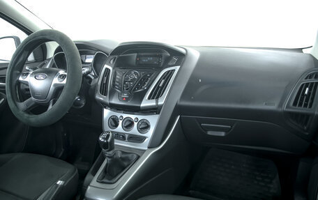 Ford Focus III, 2014 год, 820 000 рублей, 6 фотография