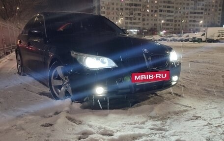 BMW 5 серия, 2006 год, 950 000 рублей, 3 фотография