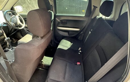 Toyota Ist II, 2004 год, 650 000 рублей, 5 фотография
