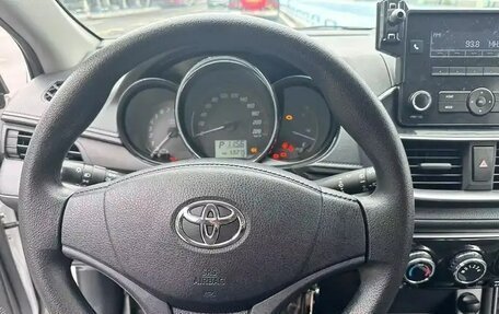 Toyota Yaris XP150 рестайлинг, 2021 год, 1 200 000 рублей, 9 фотография