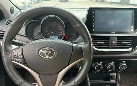 Toyota Vitz, 2020 год, 1 180 000 рублей, 9 фотография