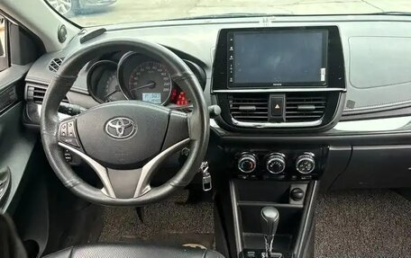 Toyota Vitz, 2020 год, 1 180 000 рублей, 11 фотография