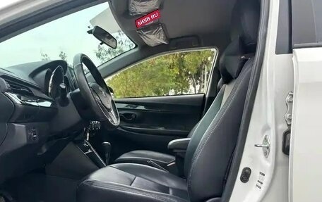 Toyota Vitz, 2020 год, 1 180 000 рублей, 16 фотография