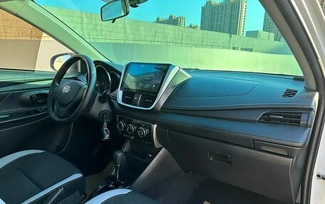 Toyota Yaris XP150 рестайлинг, 2020 год, 1 210 000 рублей, 33 фотография