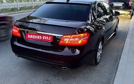 Mercedes-Benz E-Класс, 2010 год, 1 800 000 рублей, 5 фотография