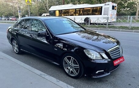 Mercedes-Benz E-Класс, 2010 год, 1 800 000 рублей, 3 фотография