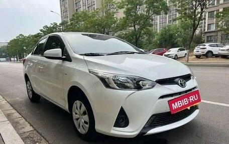 Toyota Yaris XP150 рестайлинг, 2021 год, 1 210 000 рублей, 3 фотография