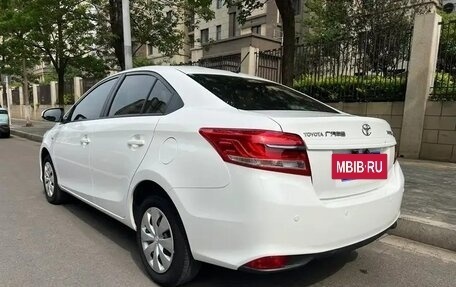 Toyota Yaris XP150 рестайлинг, 2021 год, 1 210 000 рублей, 6 фотография