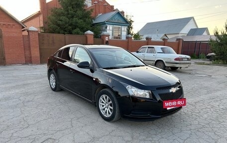 Chevrolet Cruze II, 2011 год, 760 000 рублей, 2 фотография