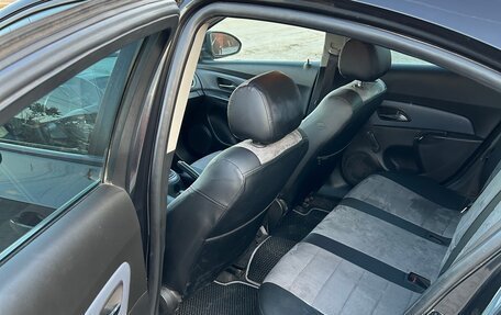 Chevrolet Cruze II, 2011 год, 760 000 рублей, 7 фотография